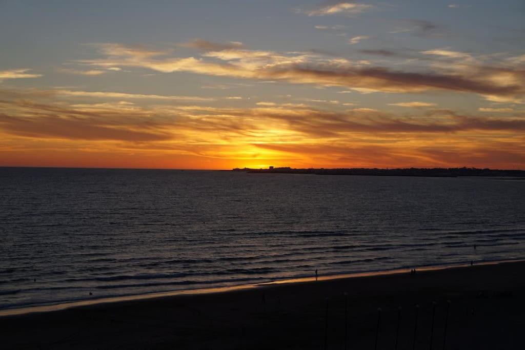 Piso Muy Moderno Para 4 Personas Y Una Cuna A 7 Min Caminando A La Playa, Con Aire, Balcon Con Vistas Y 2 Piscinas エル・プエルト・デ・サンタ・マリア エクステリア 写真